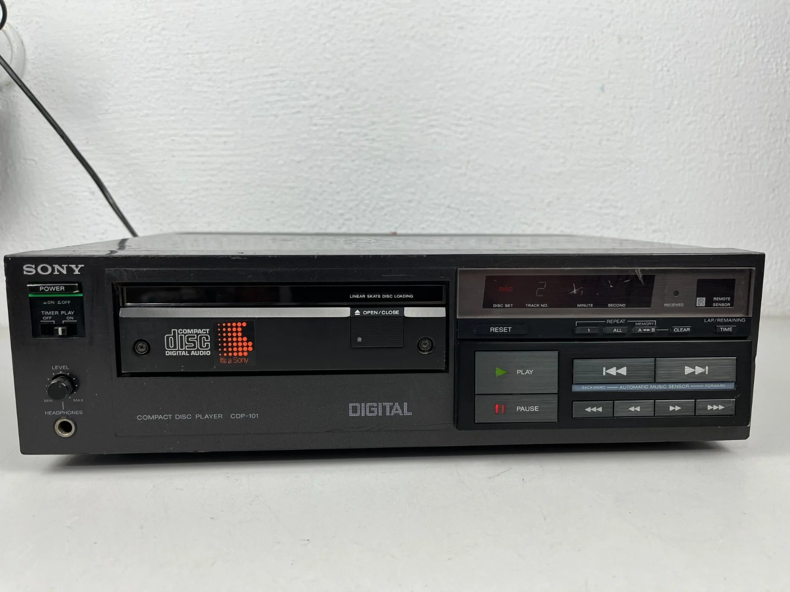 Sony CDP-101 Compact Disc CD Player Digital Audio System First CD Player