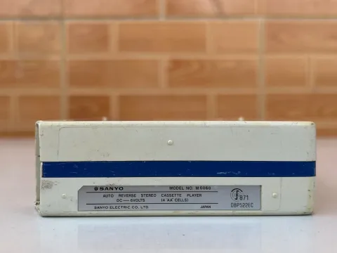 Sanyo M6060 Portable Walkman Cassette Tape Player 1981