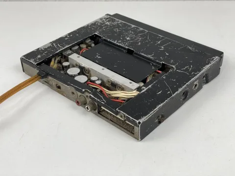 Kenwood KGC-4032 - 9 Band Graphic Equalizer Amplifier