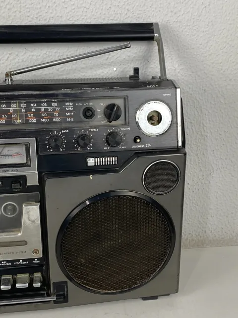 Old School Aiwa 950 Boombox Radio Cassette TPR-950A Ghettoblaster