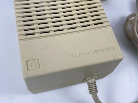 Original Power Supply Adaptor Commodore Amiga A500 Computer 220v