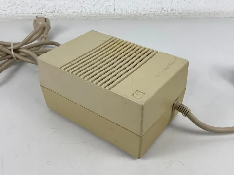 Original Power Supply Adaptor Commodore Amiga A500 Computer 220v