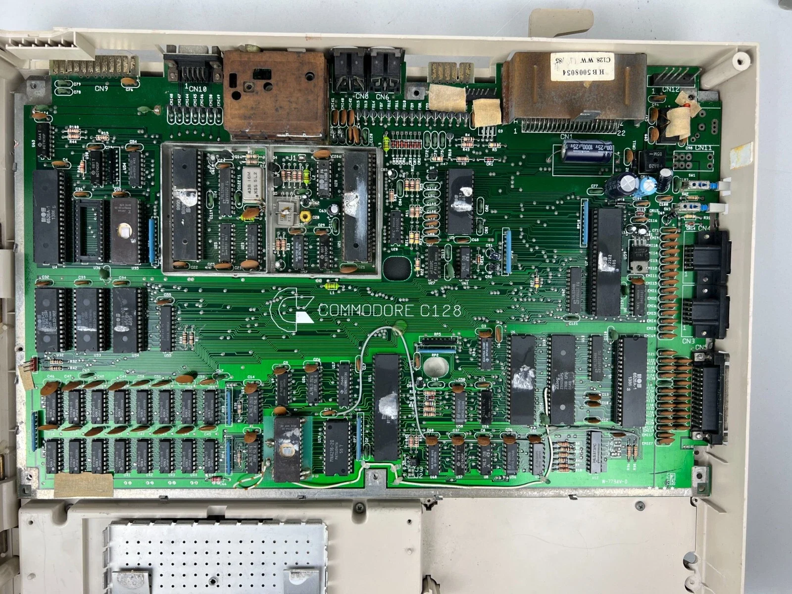 Commodore 128D Computer