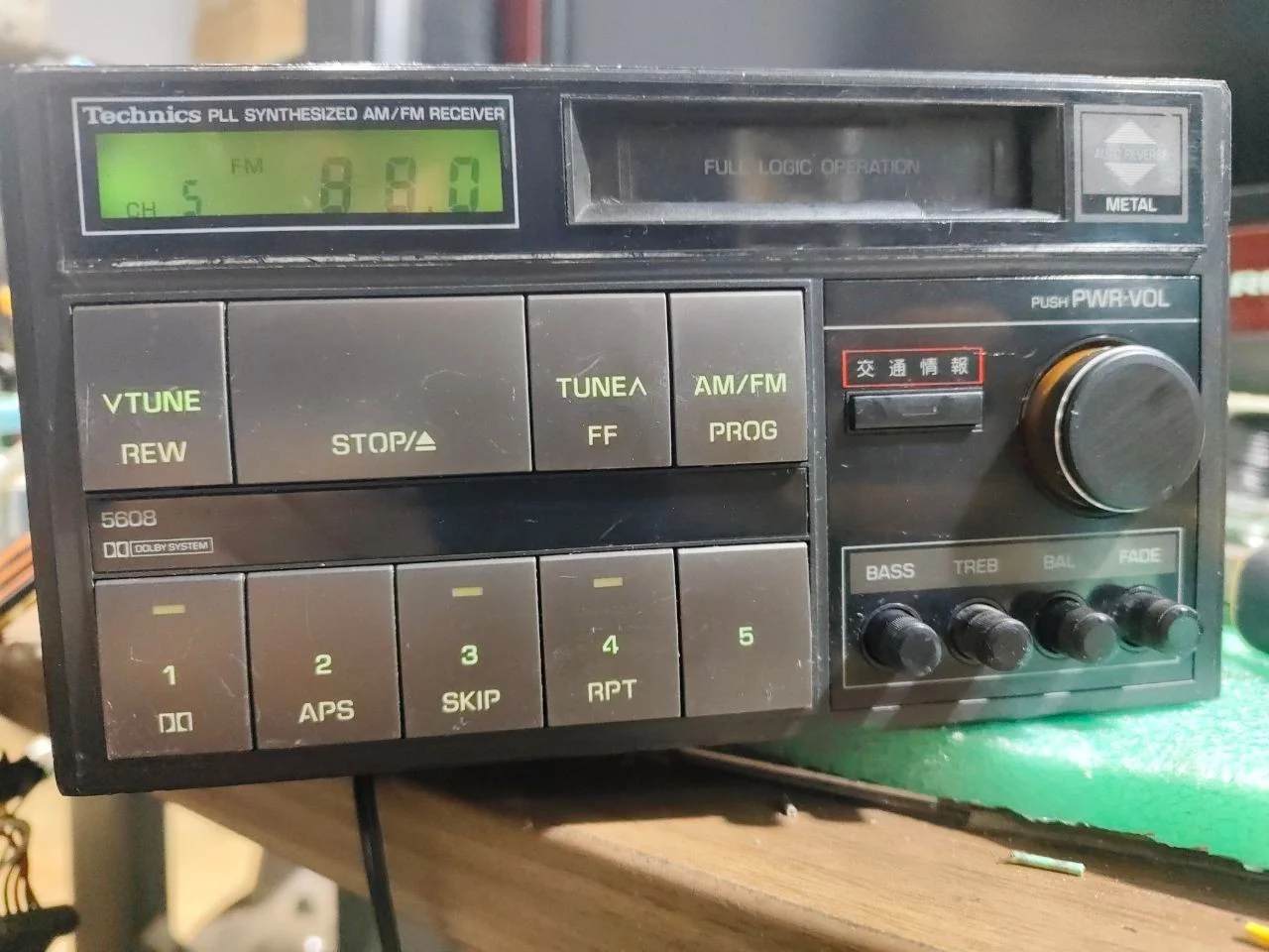 Technics Toyota Genuine 86120 CQ-LS266A Car Stereo Radio Cassette Player
