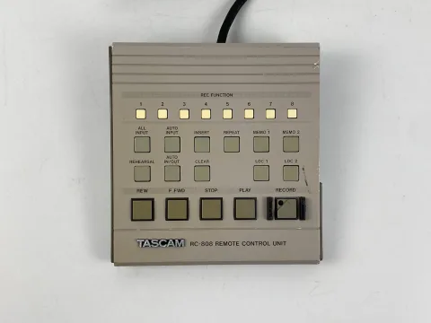 وحدة تحكم عن بعد Tascam RC-808 لـ DAT Recorders DA-88 38 و 78HR