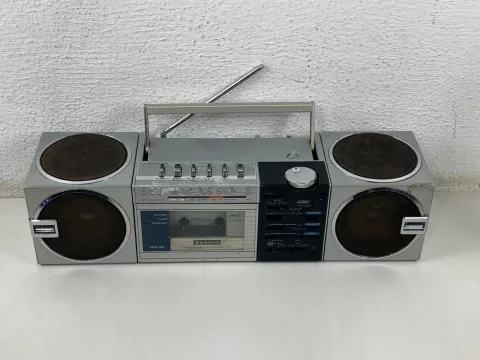 Sanyo M-7755K Boombox Stereo Cassette Recorder Ghetto Blaster
