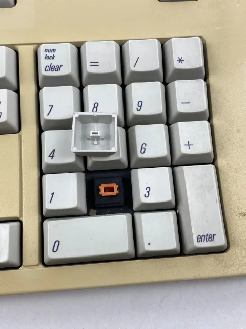 Apple Macintosh II Extended Family Keyboard M0115 Alps Orange