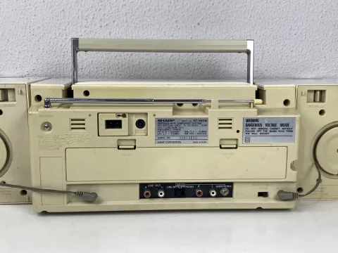 Sharp QT-88 Double Radio Cassette Player Table Component System White Retro