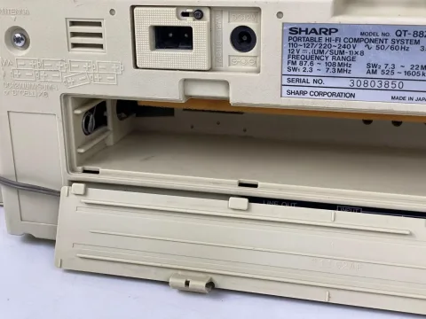 Sharp QT-88 Double Radio Cassette Player Table Component System White Retro