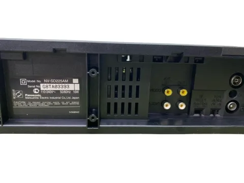 Panasonic NV-SD225 Multisystem VHS Video Recorder VCR