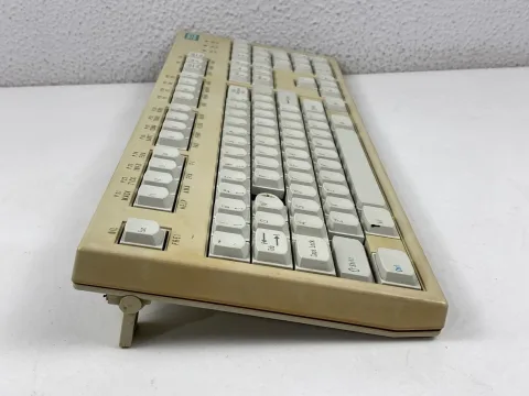 سيمنز نيكسدورف S26381-K252-L110 Kbpc P DEU 5V DC 50mA لوحة مفاتيح PS/2 ألمانيا