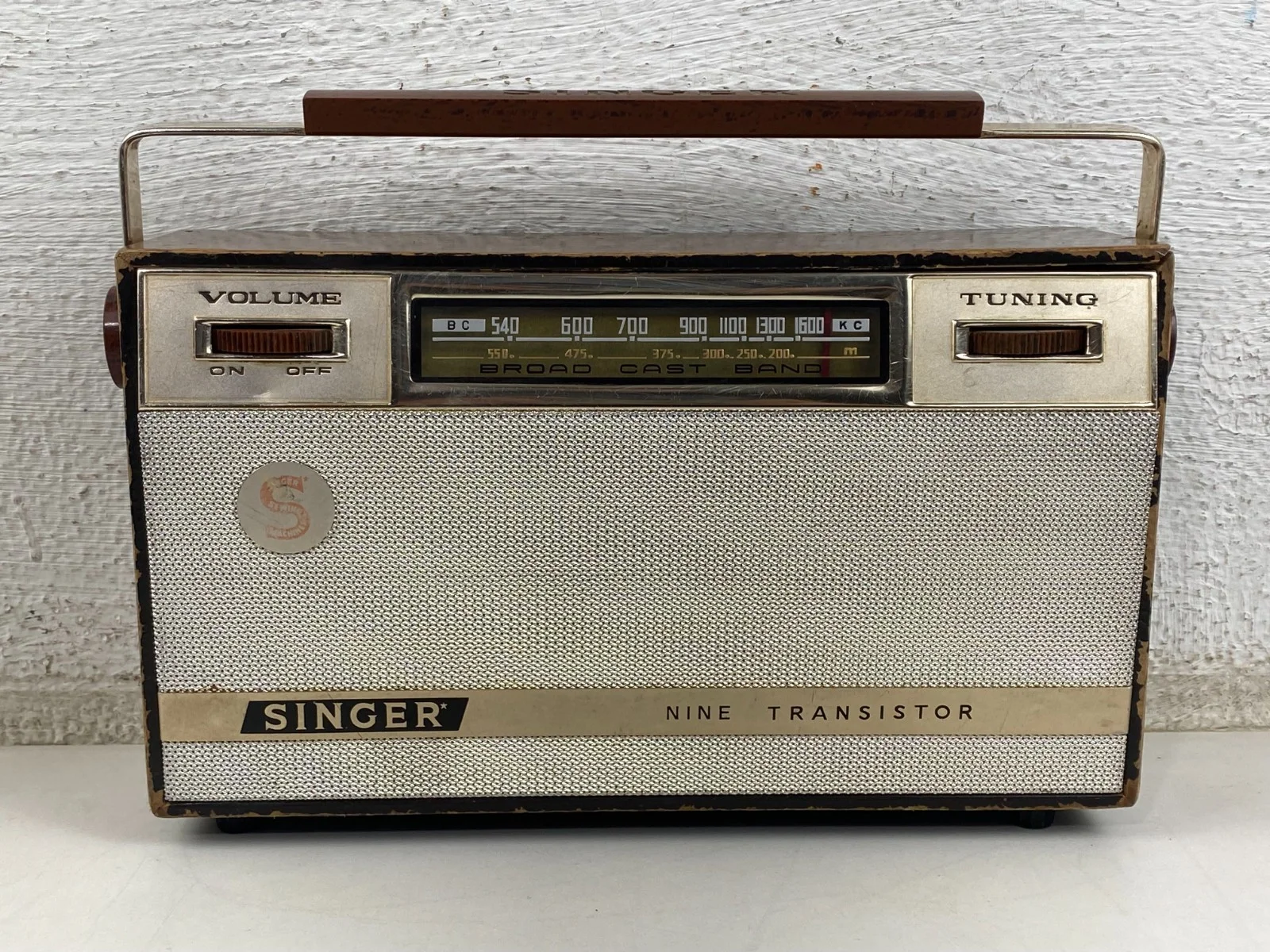 Singer 9 Nine Transistor 910 Radio
