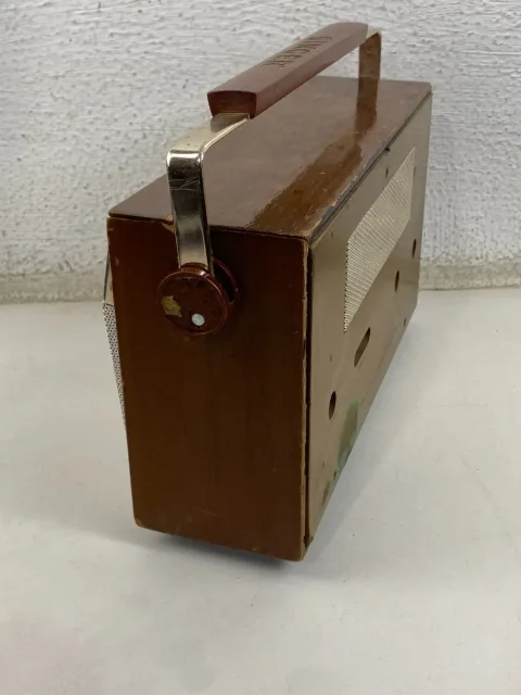 Singer 9 Nine Transistor 910 Radio