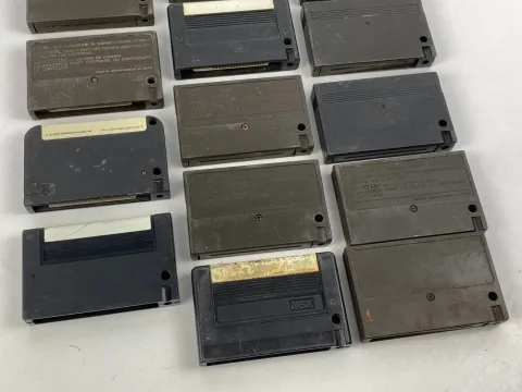 MSX لعبة عربية خرطوشة العلامة صخر لوغو رحلة إلى مكة سيبويه