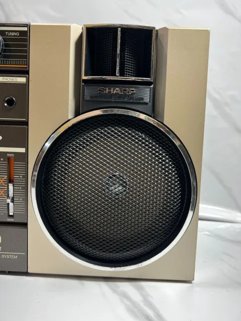 Sharp GF-A2Z Stereo Boombox Ghettoblaster Stereo Cassette