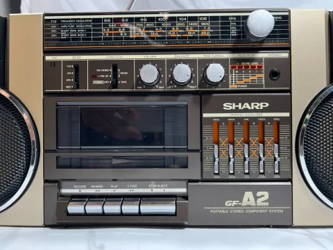 Sharp GF-A2Z Stereo Boombox Ghettoblaster Stereo Cassette