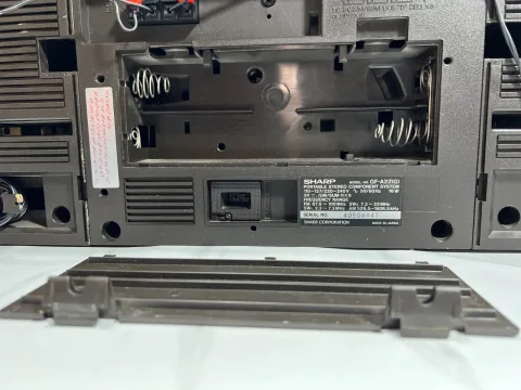 Sharp GF-A2Z Stereo Boombox Ghettoblaster Stereo Cassette