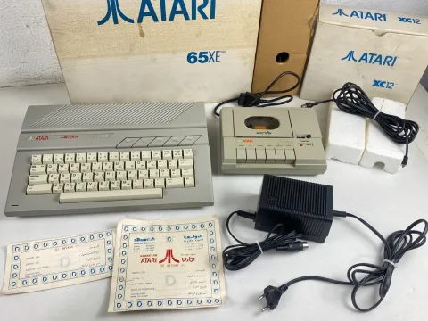 Atari 65XE Najm Arabic Home Computer Game نجم الدوليه
