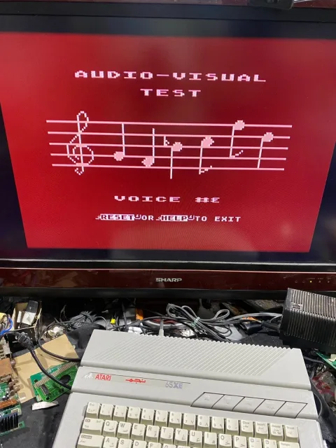 Atari 65XE Najm Arabic Home Computer Game نجم الدوليه