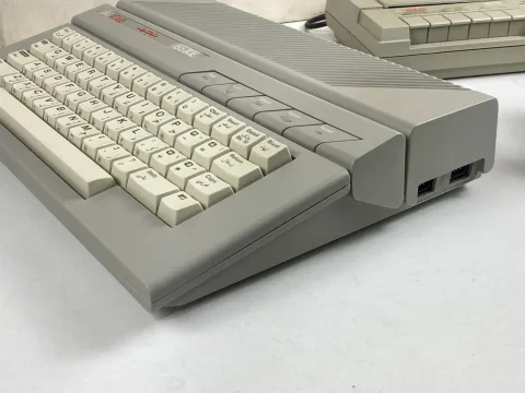 Atari 65XE Najm Arabic Home Computer Game نجم الدوليه