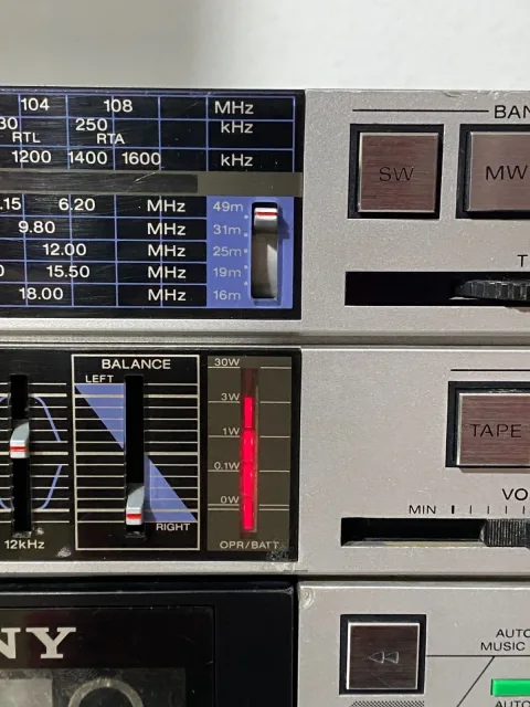 Sony CFS-9000 Stereo Boombox Ghettoblaster Stereo Cassette Recorder