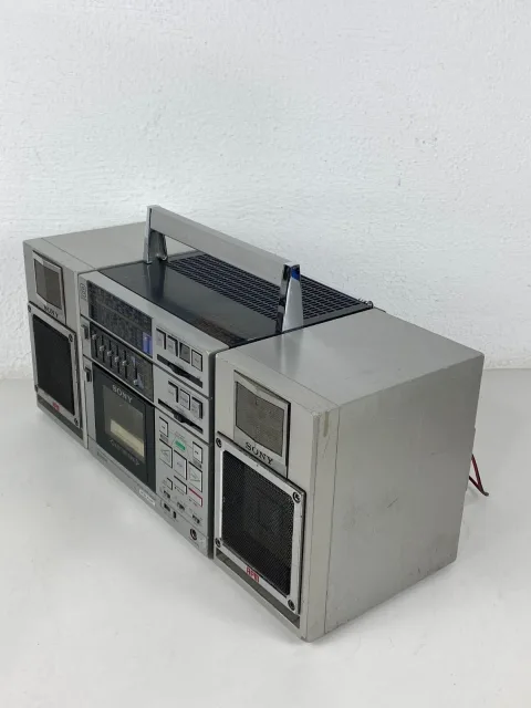 Sony CFS-9000 Stereo Boombox Ghettoblaster Stereo Cassette Recorder