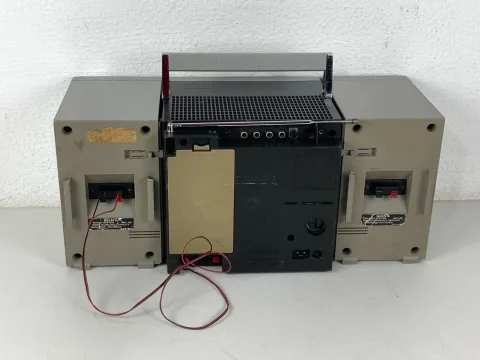 Sony CFS-9000 Stereo Boombox Ghettoblaster Stereo Cassette Recorder