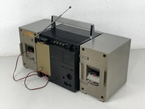 Sony CFS-9000 Stereo Boombox Ghettoblaster Stereo Cassette Recorder