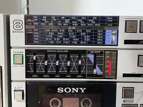 Sony CFS-9000 Stereo Boombox Ghettoblaster Stereo Cassette Recorder