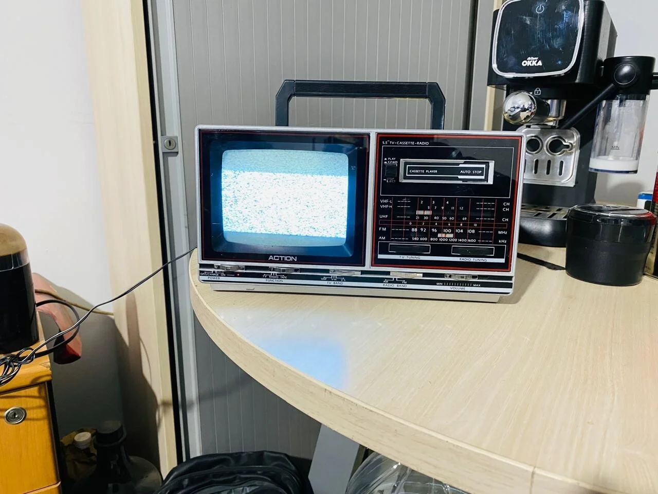 Action ACN-6030T 5” B/W TV CRT Cassette Radio Portable Television Retro