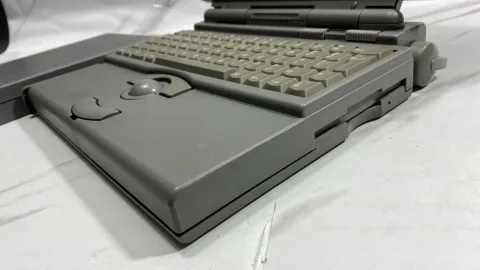 Apple Macintosh PowerBook 180 M4440 with Microtech Roadrunner Data Xpress