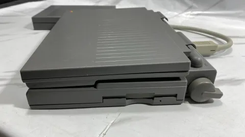 Apple Macintosh PowerBook 180 M4440 with Microtech Roadrunner Data Xpress