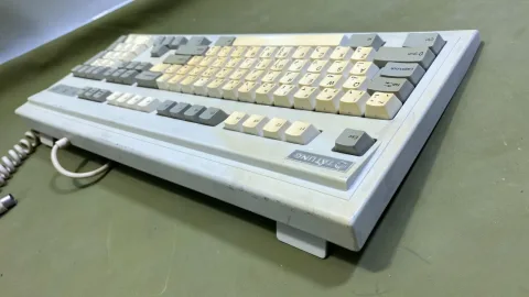 Tatung Forward FDA-102D AT/XT Alps Clicky Keyboard Arabic Key
