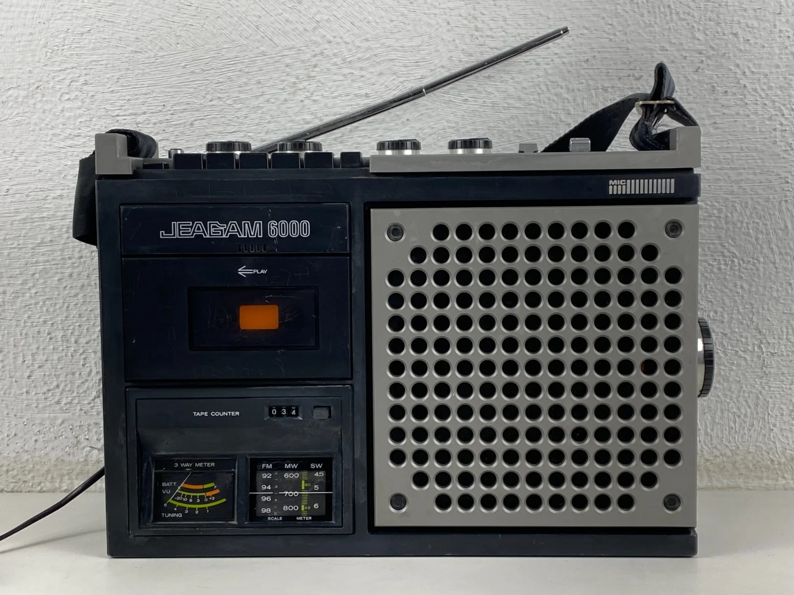 Jeagam JP-6000 Radio Cassette Player w/ AM/FM Tape Portable