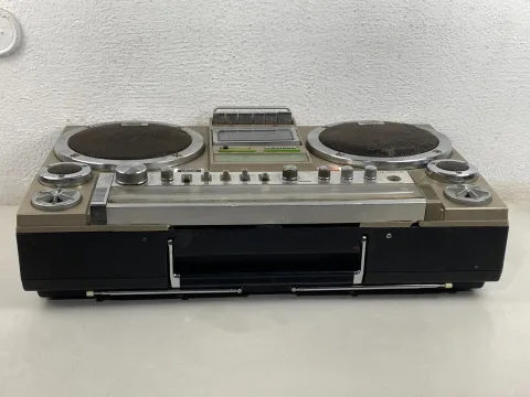 Toshiba RT-S913G Gold Stereo Boombox Cassette Recorder Player Radio eBay
