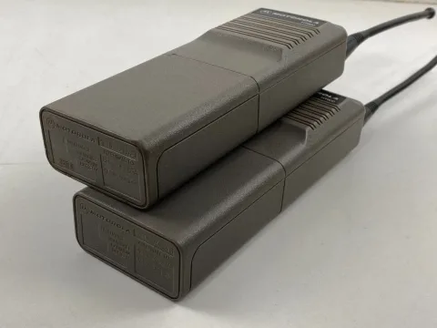 Mortorola Walkie Talkie Two way radio HT600 with battery and antenna