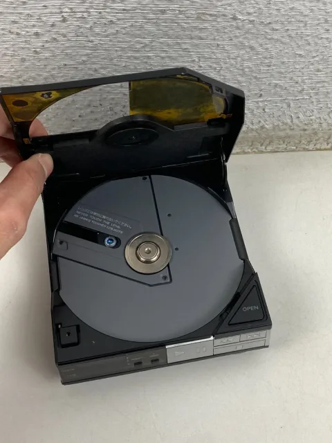Sony D-50 Discman Portable CD Player