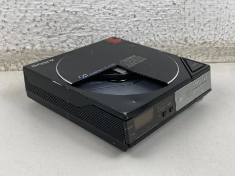 Sony D-50 Discman Portable CD Player
