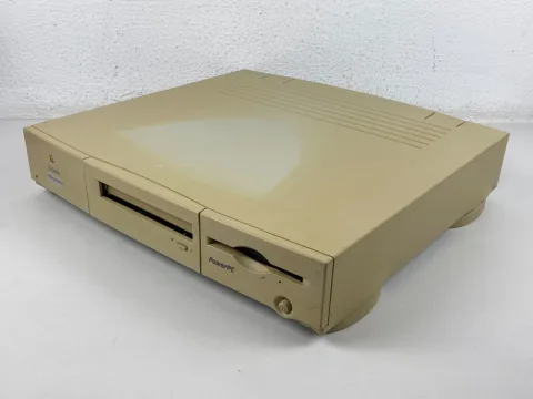 Apple Macintosh Performa 6116CD Power PC Computer M1596