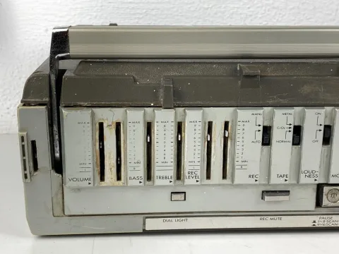 JVC RC-M70W Stereo Radio Cassette Recorder Boombox