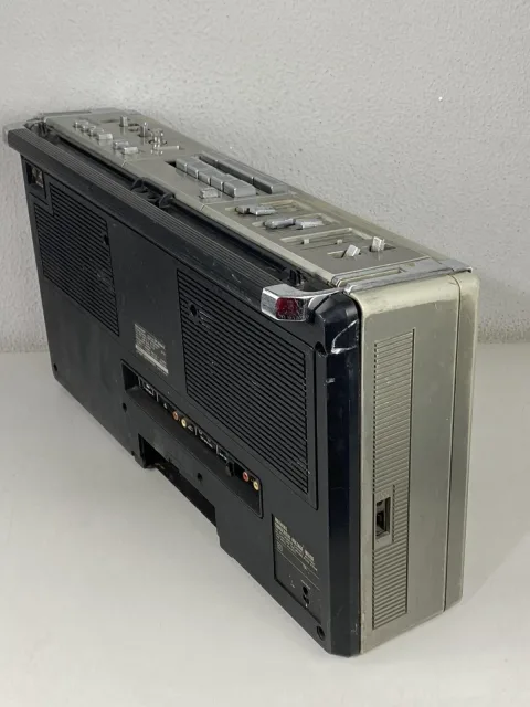 Sharp GF-9494X Cassette Radio Ghetto Blaster Tape Recorder Boombox