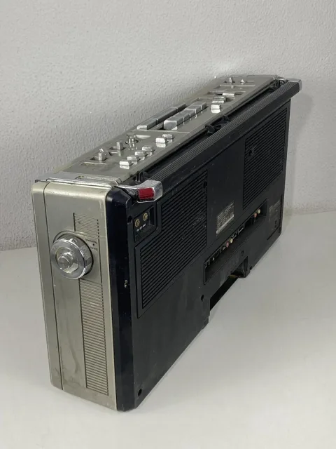 Sharp GF-9494X Cassette Radio Ghetto Blaster Tape Recorder Boombox