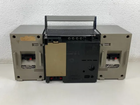 Sony CFS-9000 Stereo Boombox Ghettoblaster Stereo Cassette