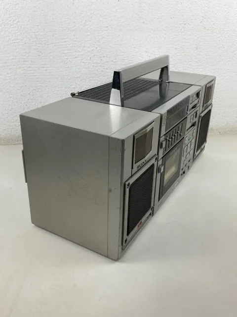 Sony CFS-9000 Stereo Boombox Ghettoblaster Stereo Cassette