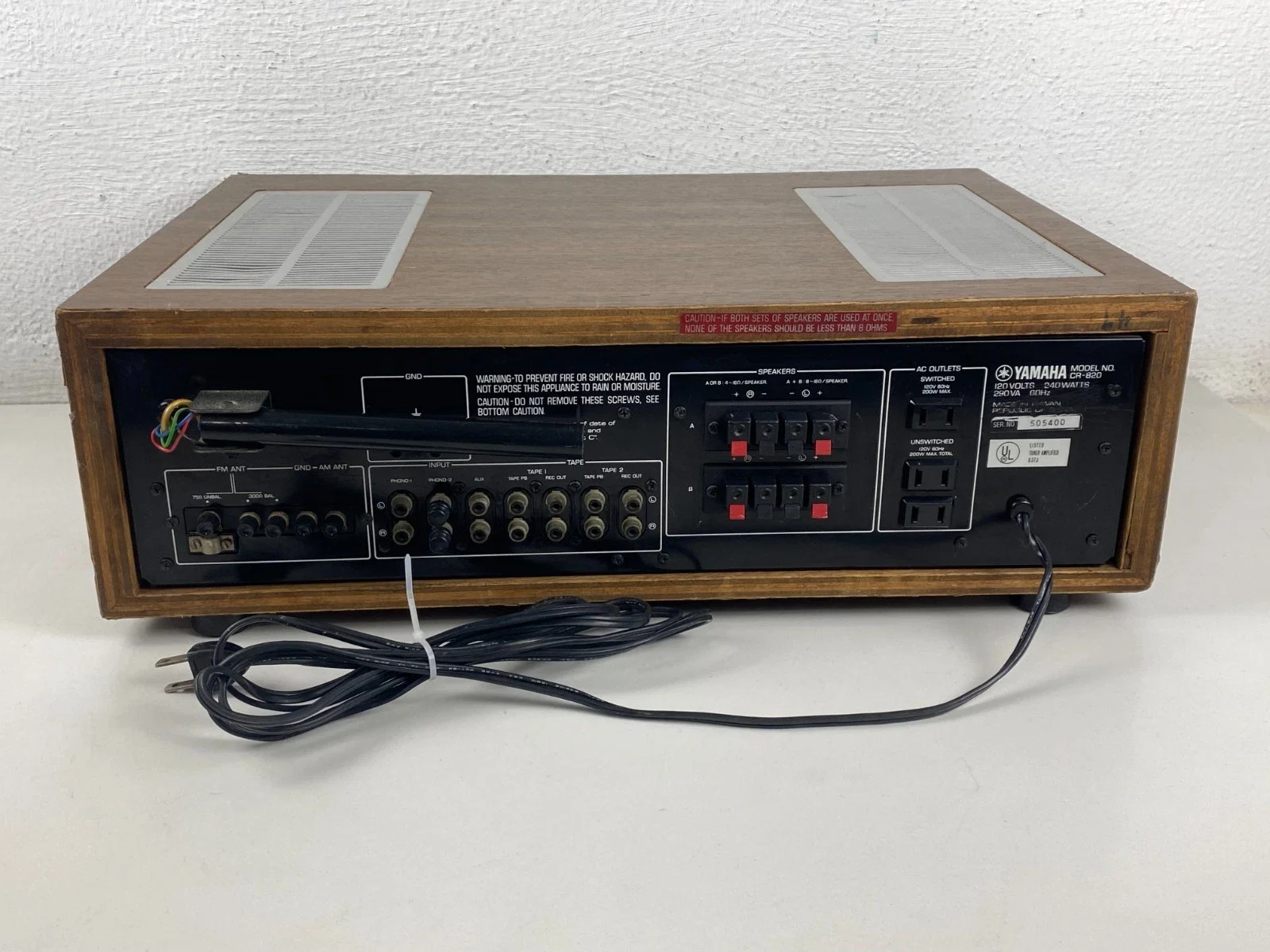 Yamaha CR-820 Stereo Receiver