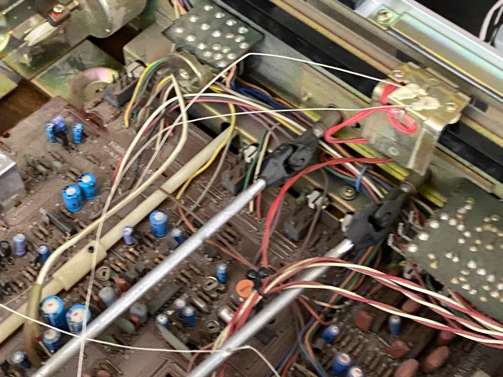 Yamaha CR-820 Stereo Receiver