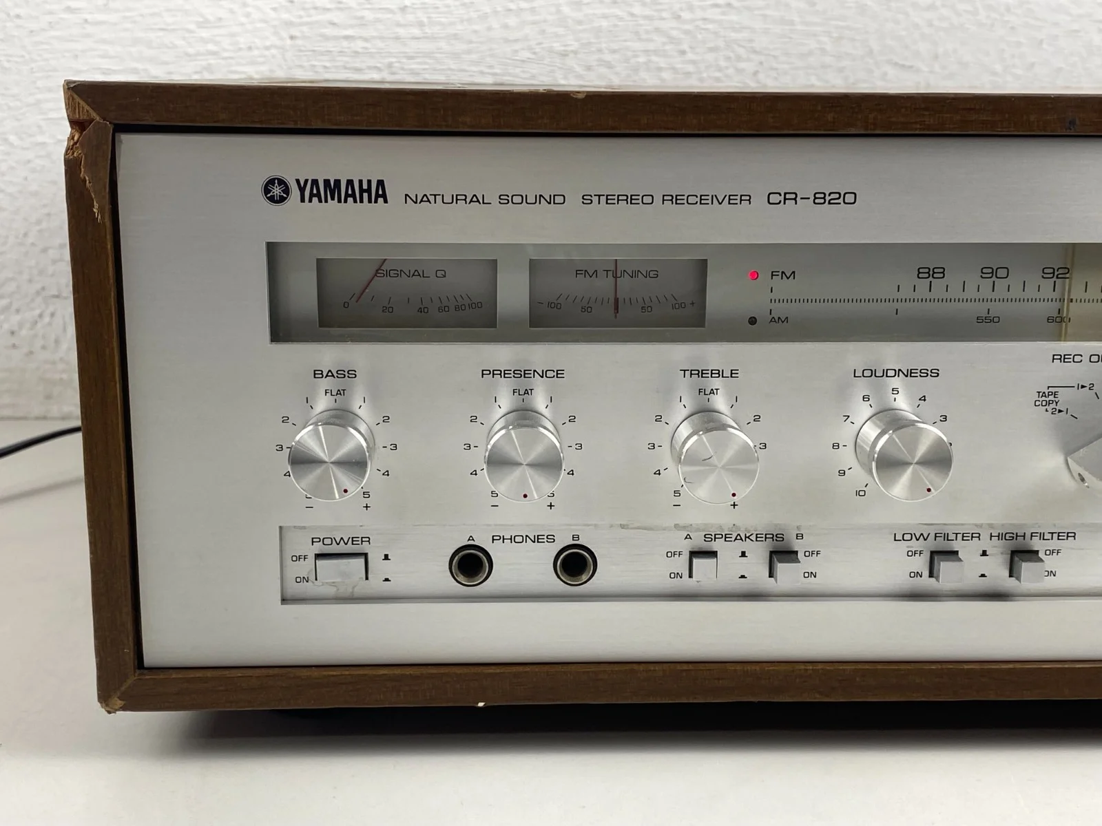 Yamaha CR-820 Stereo Receiver
