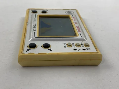 Flying Saucers LCD Game &amp Watch screen Elektronika Ussr soviet LCD Game