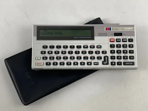Casio FX-750P Personal Computer 1985 with 4k Memory Card Condition