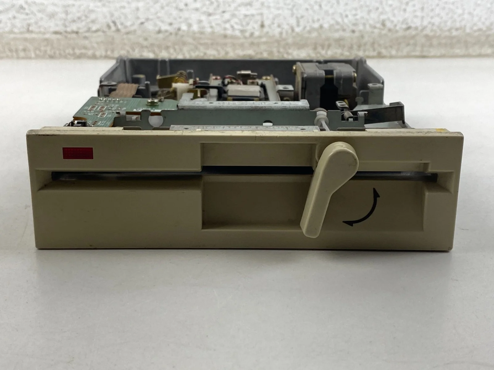 Teac FD-55BR-104-U 5.25” 360KB Floppy Disk Drive 19307351-04